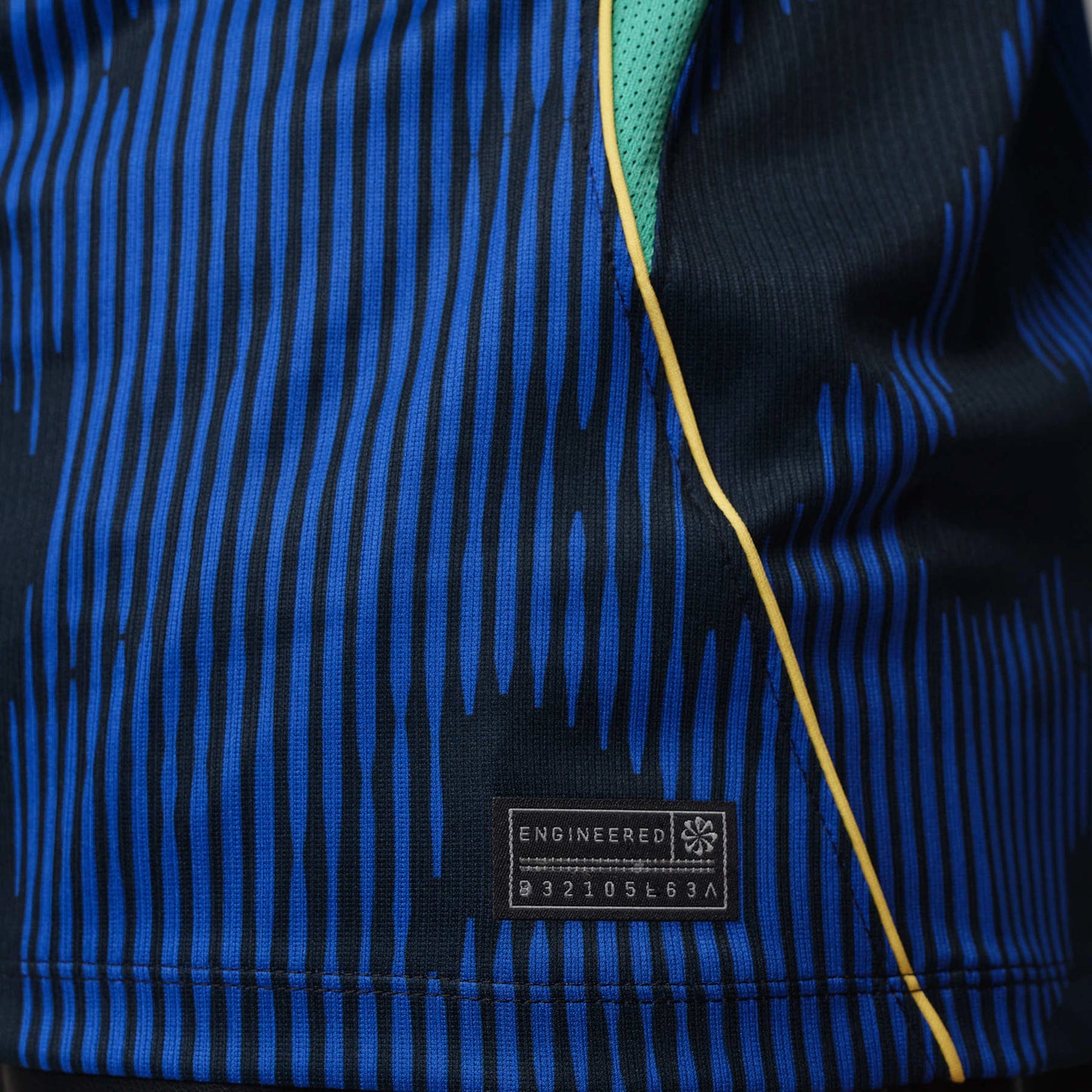 Camisa Brasil 2026/27 Torcedor Pro II Masculina